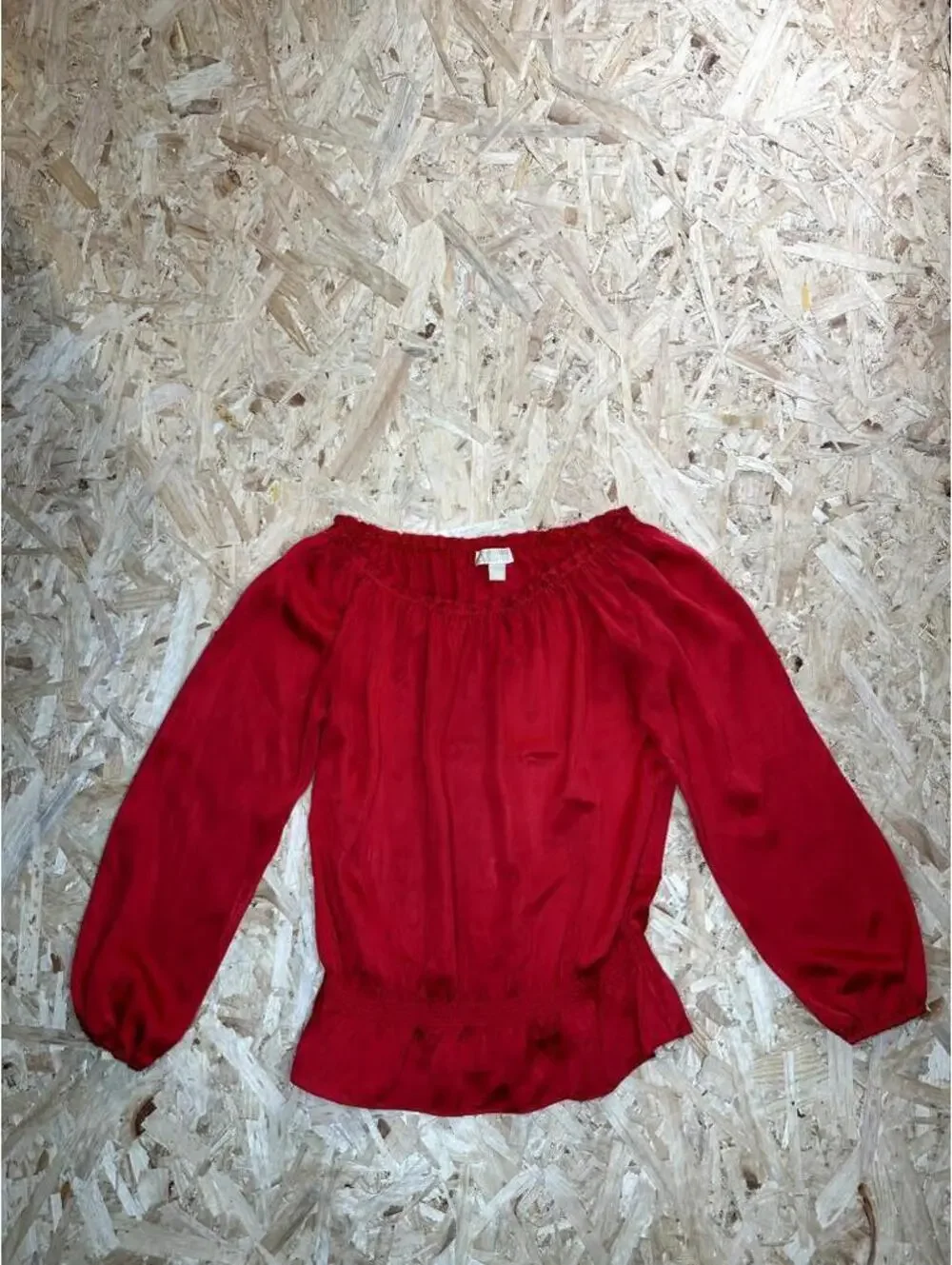 Michael Kors Off The Shoulder Blouse Womens Small Red Smocked Waist Silk Top